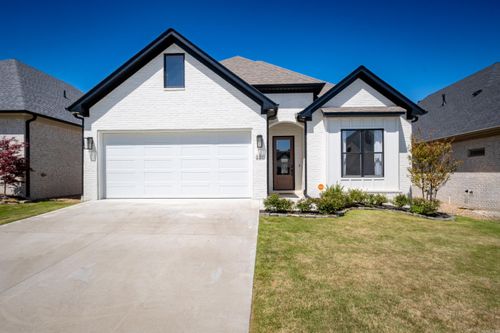 220 Copper Way, Little Rock, AR, 72223-4038 | Card Image