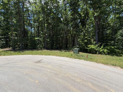 8271 Bear Paw Trail, Signal Mountain, TN, 37377 | Card Image