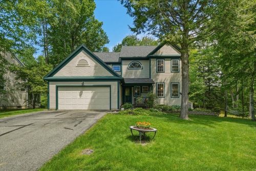 64 Stonegate Ln, Shelburne, VT, 05482-6462 | Card Image