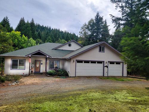 36793 Redwood Highway, O'Brien, OR, 97534 | Card Image