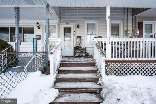 232 Cleveland Ave, RIVERSIDE, NJ, 08075-3504 | Card Image