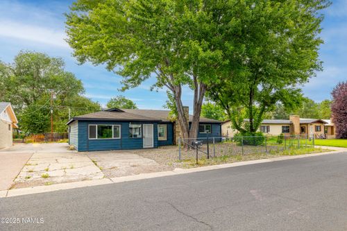 2814 N Patterson Blvd, Flagstaff, AZ, 86004-3831 | Card Image