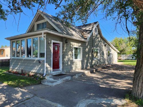 611 9 Ave N, Lethbridge, AB, T1H1E5 | Card Image