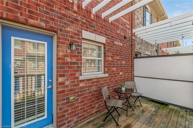 12 Oxfordshire Lane, Townhouse with 2 bedrooms, 4 bathrooms and 2 parking in Kitchener ON | Image 17