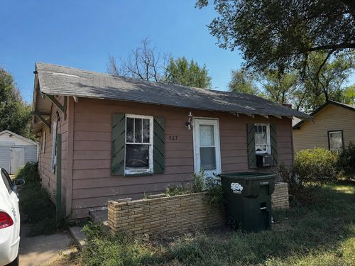 522 Carey St, Hutchinson, KS, 67501-2017 | Card Image