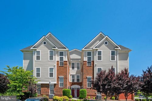 118-23275 Milltown Knoll Sq, ASHBURN, VA, 20148-1887 | Card Image
