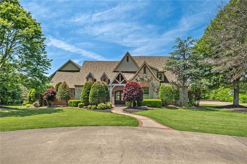 11091 Timarron Dr, Bentonville, AR, 72712-8018 | Card Image