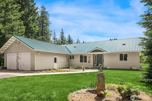 10700 Westside Rd, Cle Elum, WA, 98922-8307 | Card Image