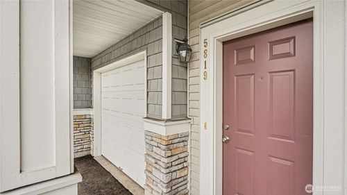 5819 S 232nd Pl, Kent, WA, 98032-6475 | Card Image