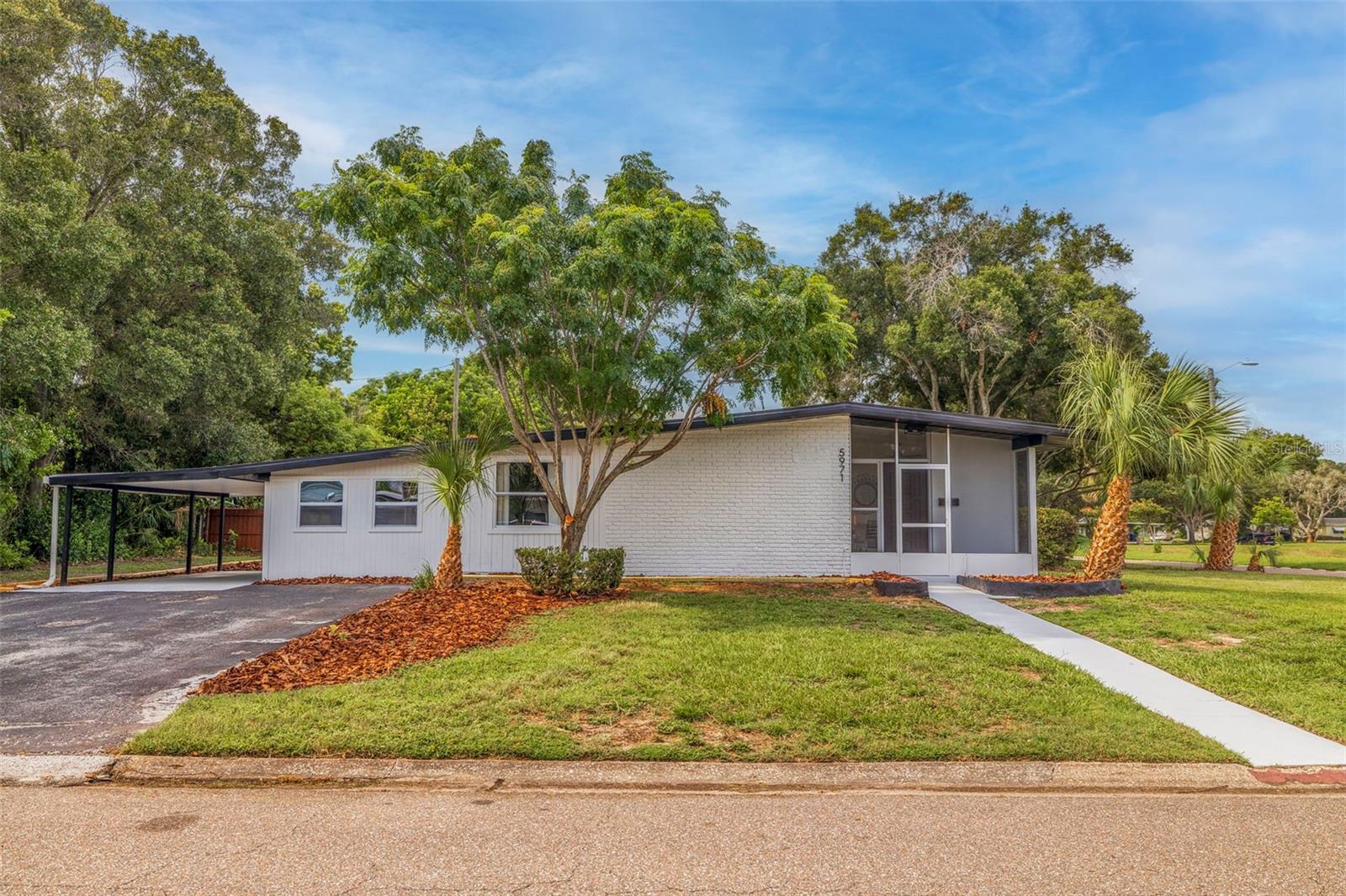 39th Ave, Saint Petersburg, FL 33709