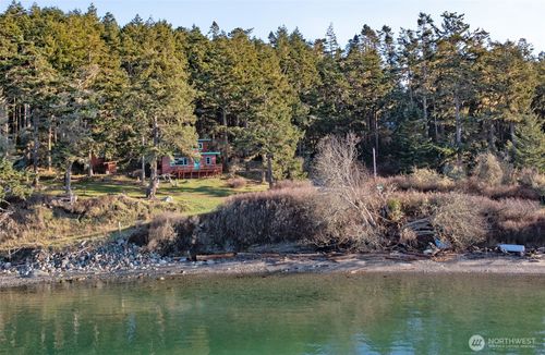 24 Starboard Rd, Lopez Island, WA, 98261-8564 | Card Image