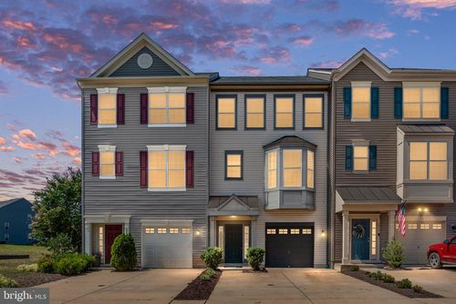 2237 Champions Way, FREDERICKSBURG, VA, 22408-9618 | Card Image