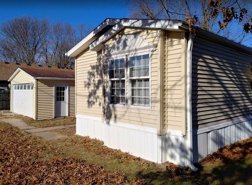 664 E Rose Ln, Godley, IL, 60407-9001 | Card Image