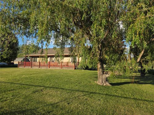 100 N Springwood Road Road, Kalispell, MT, 59901 | Card Image