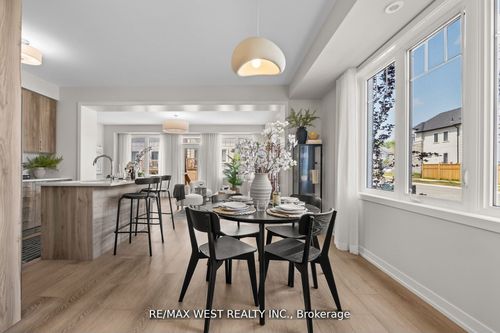 18 Ziibi Way, Newcastle, ON, L1B0W5 | Card Image