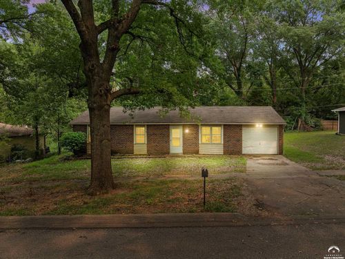 212 N Minnesota St, Lawrence, KS, 66044-1090 | Card Image