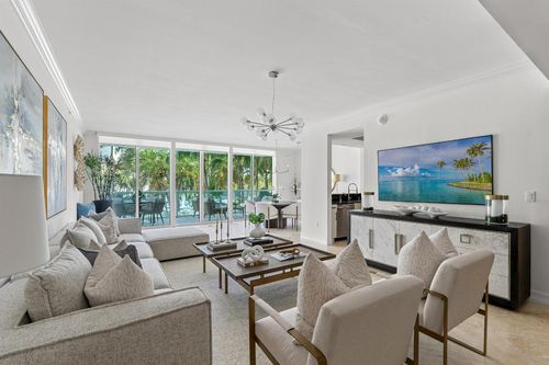 apt-b202-550 Se Mizner Blvd, Boca Raton, FL, 33432-5581 | Card Image