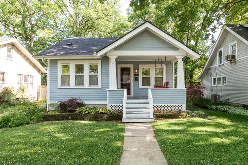809 Pauline Blvd, Ann Arbor, MI, 48103-5572 | Card Image