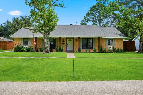 2110 Oceanview Dr, Seabrook, TX, 77586-3307 | Card Image