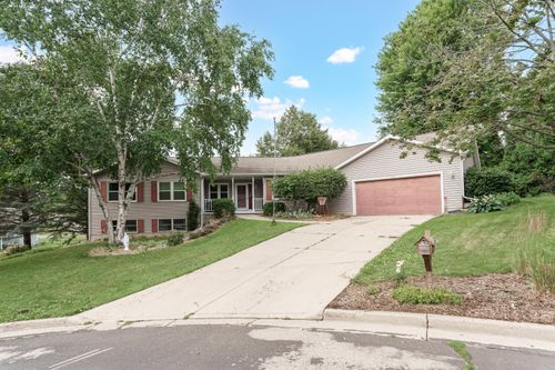 307 Henry Ct, Waterloo, WI, 53594-1158 | Card Image