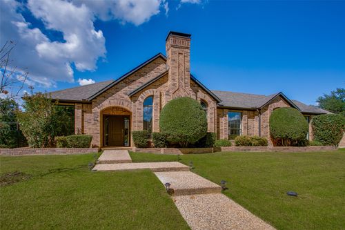 11103 Manorview Cir, Dallas, TX, 75228-7503 | Card Image