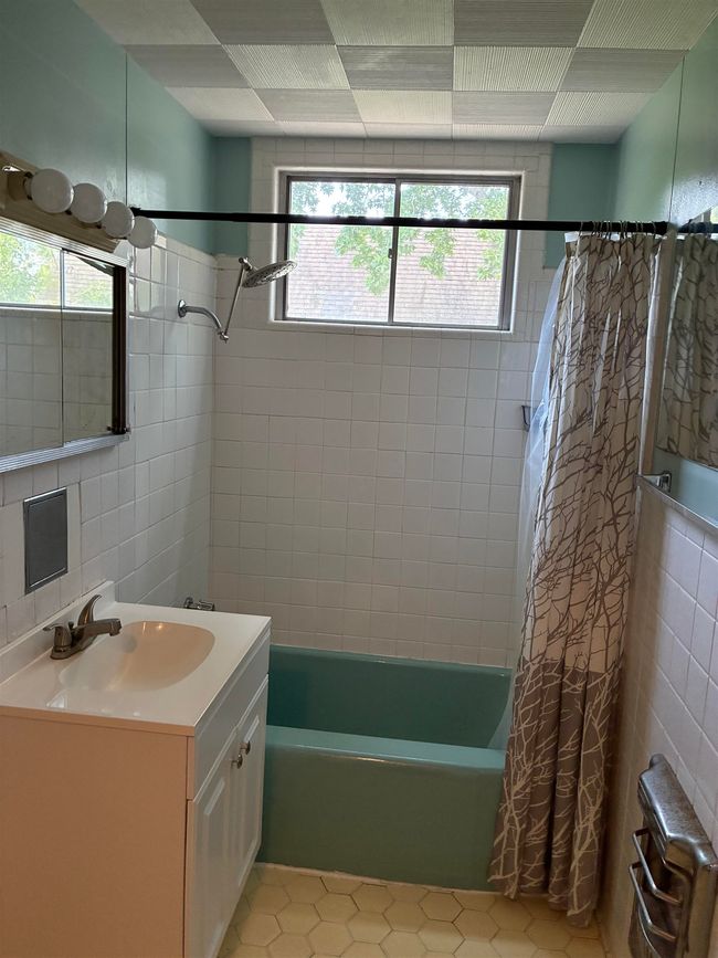 2515 Glenwood Dr, House other with 3 bedrooms, 1 bathrooms and null parking in Port Arthur TX | Image 16