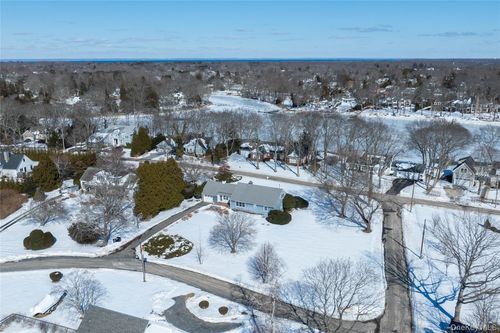 1400 Calves Neck Rd, Southold, NY, 11971-1213 | Card Image