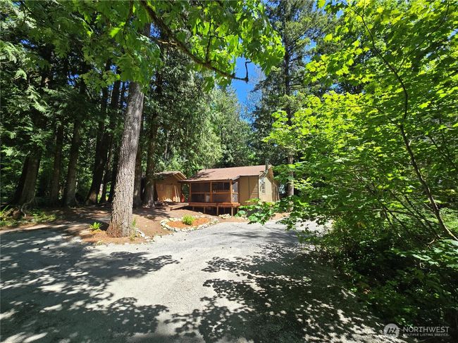 How nice to be surrounded by nature. | Image 31