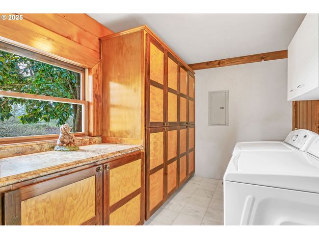 Utility Room | Image 35