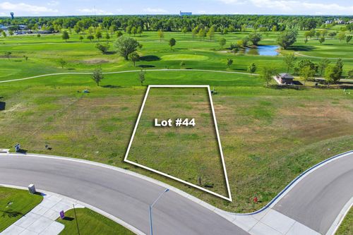 301 W Cherry Oaks St, Cheney, KS, 67025 | Card Image