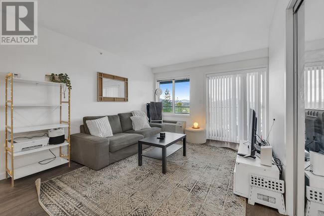 PH16 - 881 Academy Way, Condo with 3 bedrooms, 3 bathrooms and 1 parking in Kelowna BC | Image 4