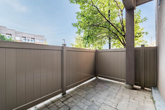104 - 5317 Upper Middle Rd, Condo with 2 bedrooms, 1 bathrooms and null parking in Burlington ON | Image 33