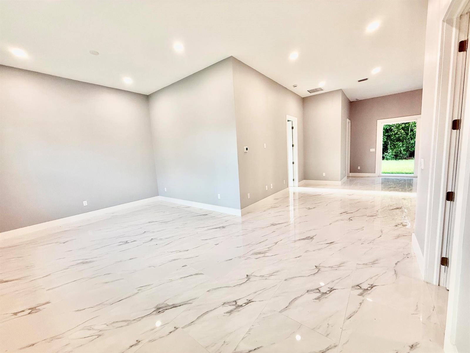 Residential Lease in Port St. Lucie 3
