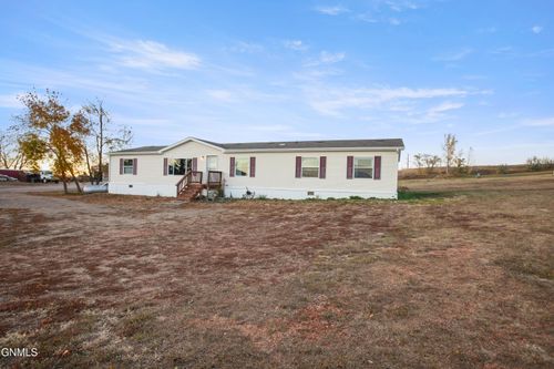 14275 Painted Woods Dr, Williston, ND, 58801-9342 | Card Image