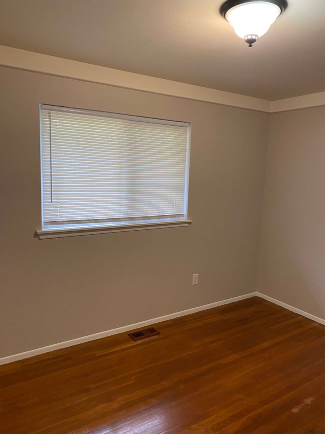 2826 Rhodes Dr, House other with 3 bedrooms, 2 bathrooms and null parking in Troy MI | Image 15