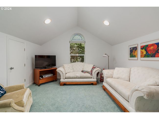 49800 Proposal Rock Loop, House attached with 3 bedrooms, 3 bathrooms and 2 parking in Neskowin OR | Image 15