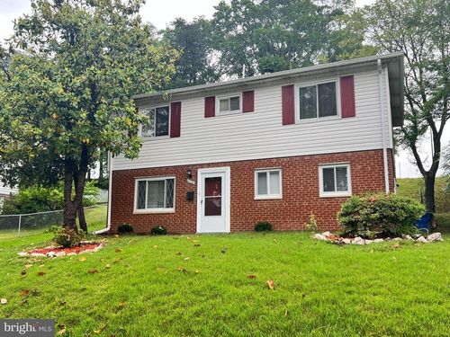 6909 Furman Pkwy, RIVERDALE, MD, 20737-3016 | Card Image