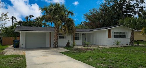 2837 Woodcrest Dr, SARASOTA, FL, 34239-5716 | Card Image