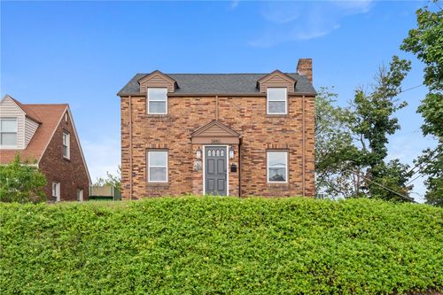 2850 Middletown Rd, Pittsburgh, PA, 15204-2455 | Card Image