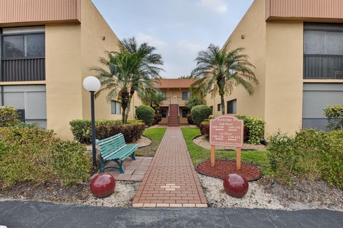 126-15216 Lakes Of Delray Blvd, Delray Beach, FL, 33484-4303 | Card Image