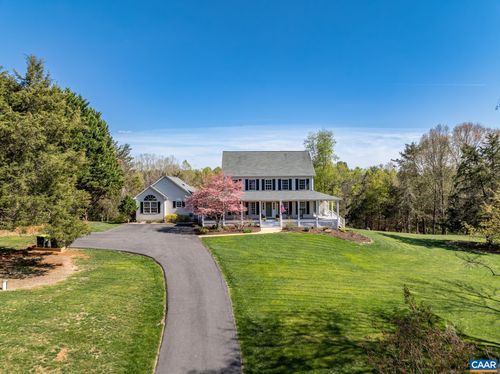 715 Windrift Dr, Earlysville, VA, 22936-9331 | Card Image