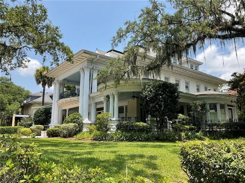 920 E Victory Dr, savannah, GA, 31405-2424 | Card Image
