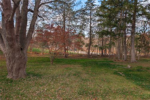 8586 State Route 53, Naples, NY, 14512-9512 | Card Image
