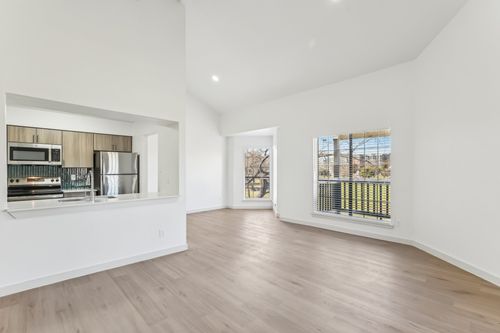apt-204-230 E 5th St, Dallas, TX, 75203-1304 | Card Image