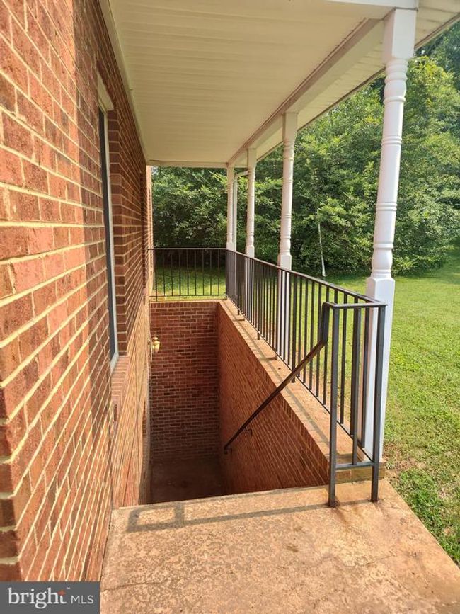 STE-301 - 47 Garrett St, Home with 0 bedrooms, 0 bathrooms and null parking in WARRENTON VA | Image 8