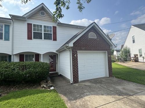 915 Tapoco Ct, Smyrna, TN, 37167-2119 | Card Image