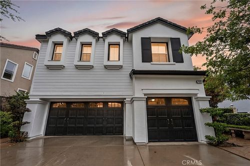 912 Blackbourne Pt, Oak Park, CA, 91377-5848 | Card Image