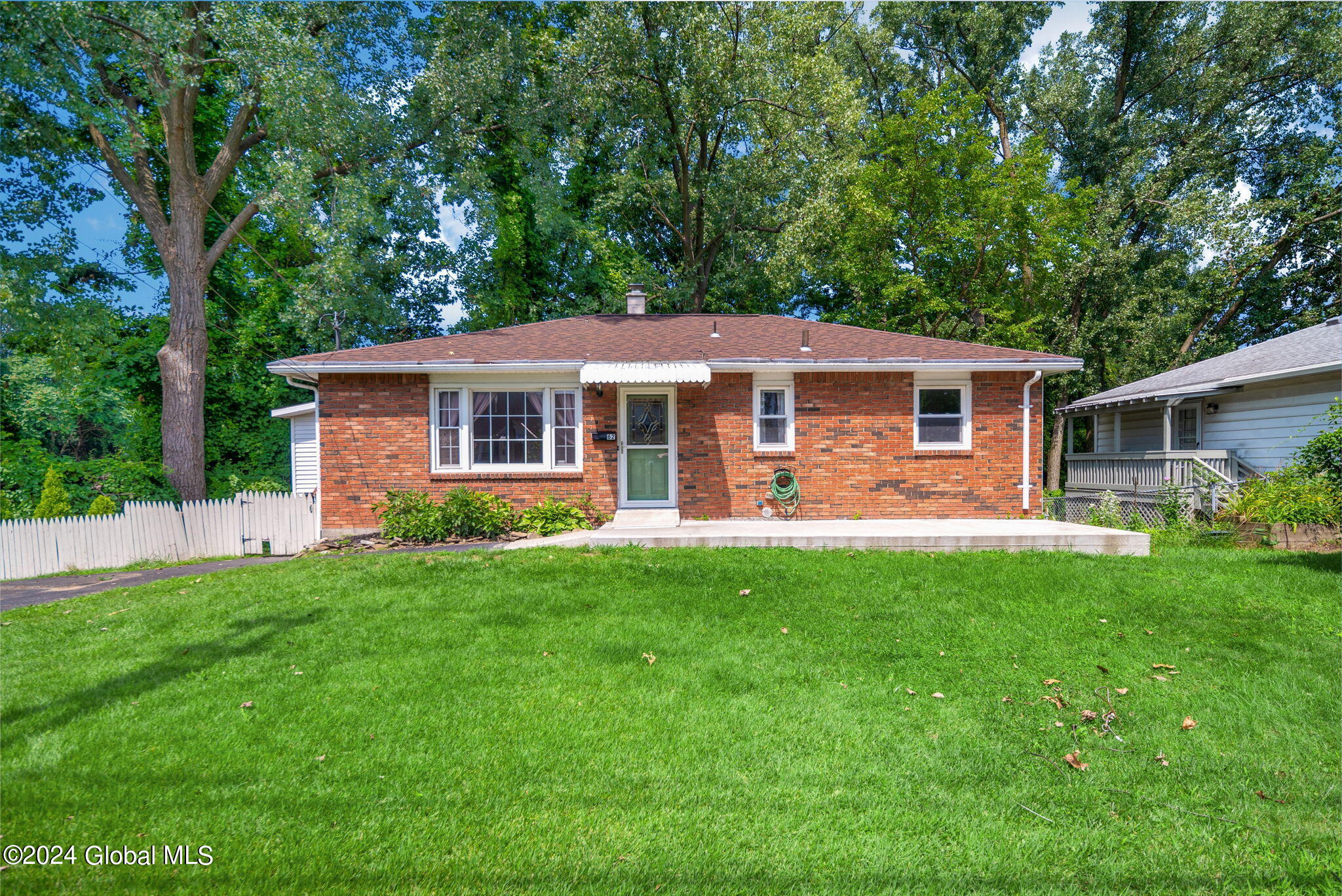 Tremont St, Albany, NY 12205