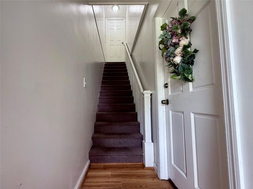 52 Hoffman Ln, Central Islip, NY, 11722-2529 | Card Image