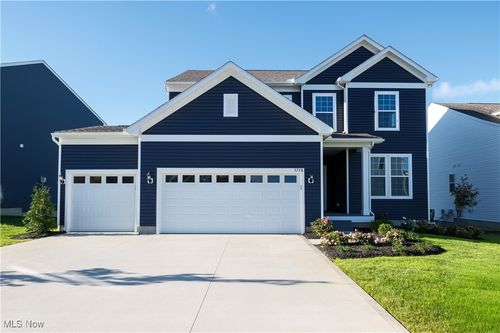 3798 Golden Wood Way, Uniontown, OH, 44685-9565 | Card Image